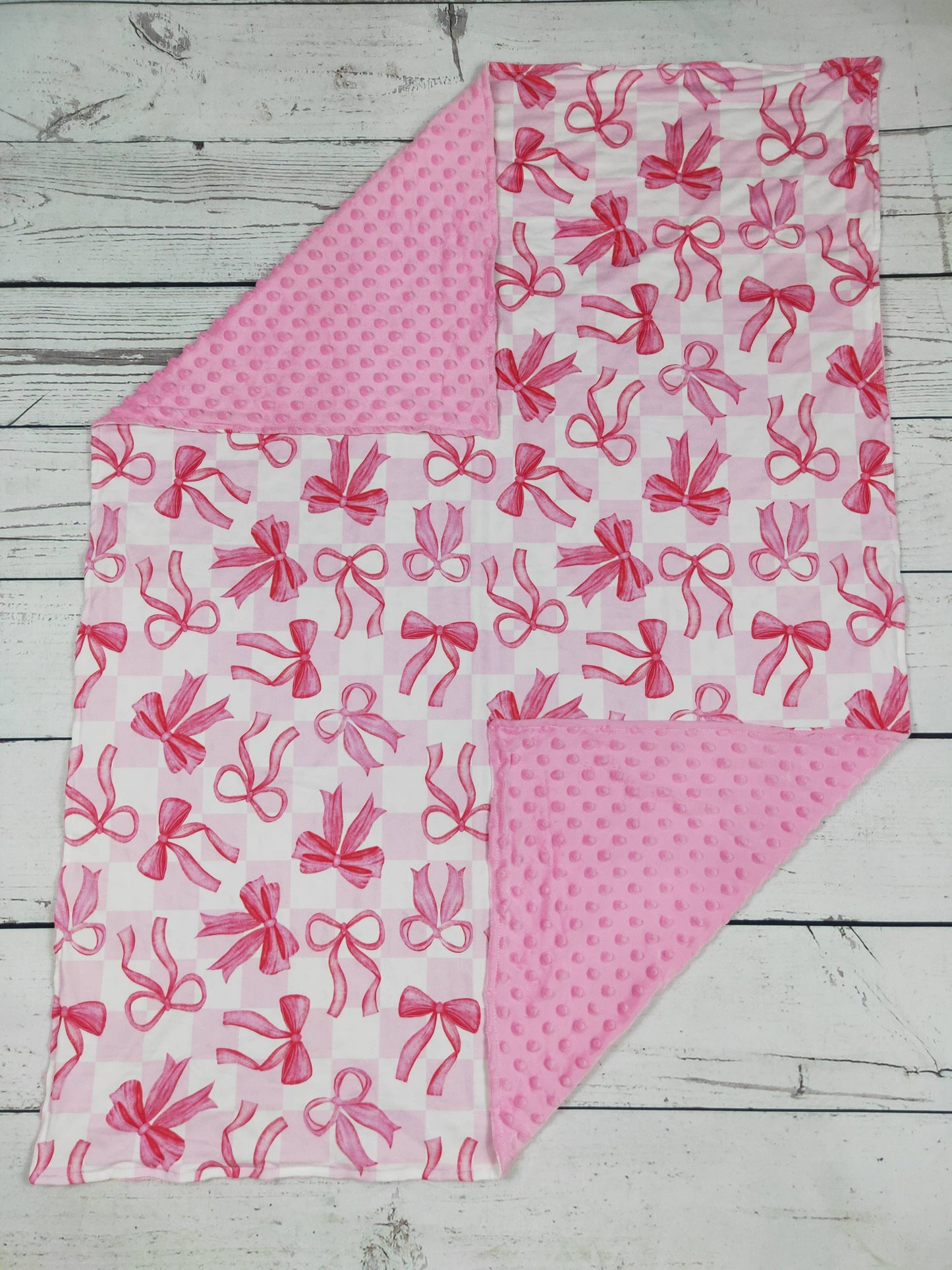 Gingham Bow Printed Blanket