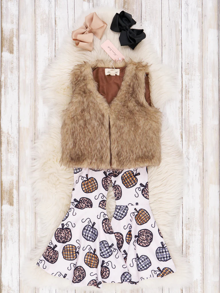 Leopard & Plaid Pumpkin Fur Vest Outfit