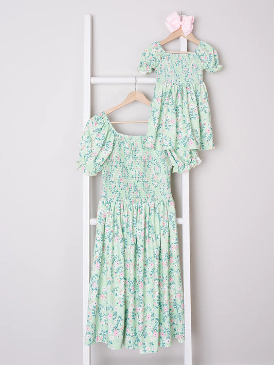 Mom & Me Mint Smocked Floral Puff Sleeve Dress - (Girls)